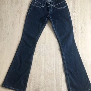 NWOT Levi’s 524 Too Super Low W25 L32